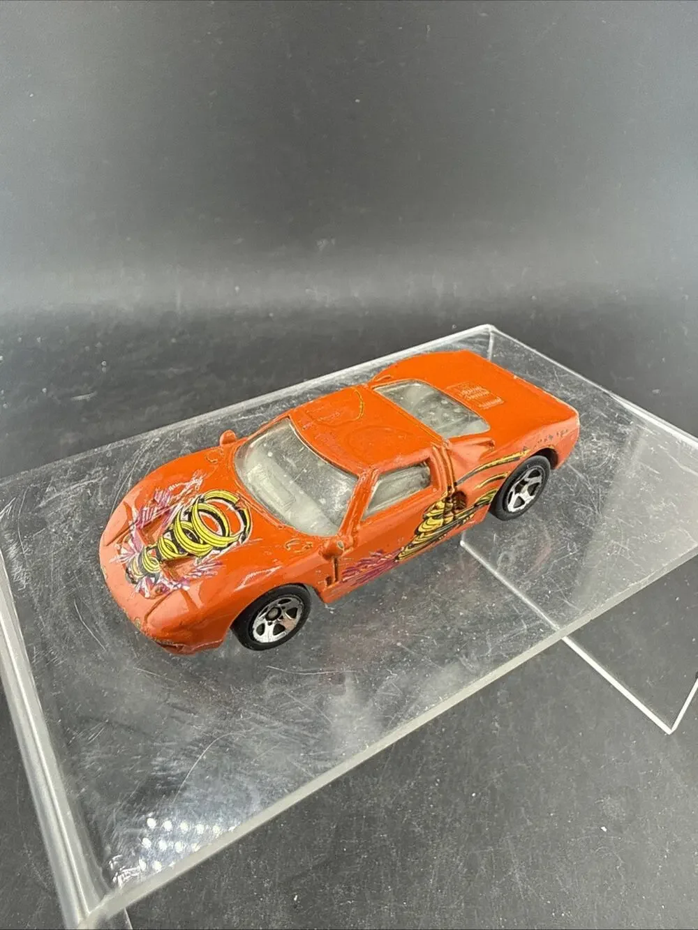 Hot Wheels Ford GT-40 Kids 1:64 Orange Twister Tornado Graphics 1999 - Loose -